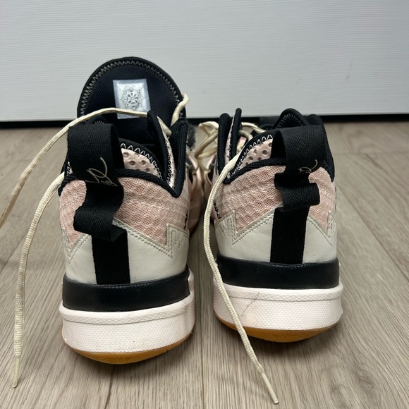 Jordan Why Not Zer0.3 Washed Coral Colorway Sneakers - Picture 4 of 7